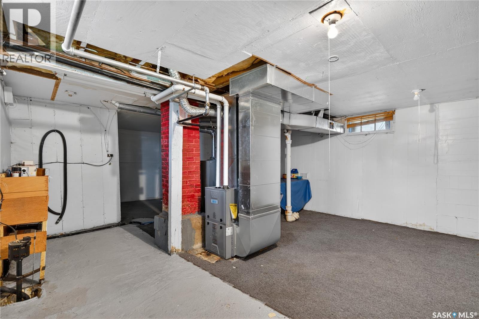 305 Burrows AVENUE W - 23