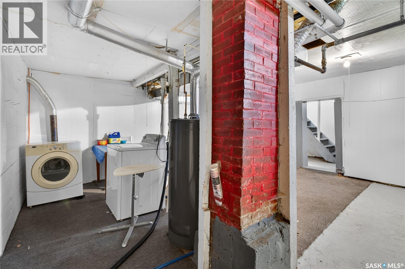 305 Burrows AVENUE W - 25