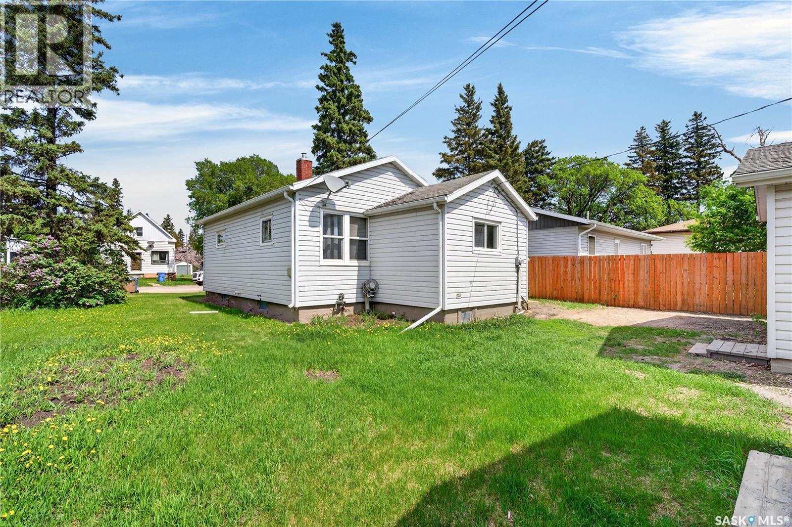 305 Burrows AVENUE W - 31