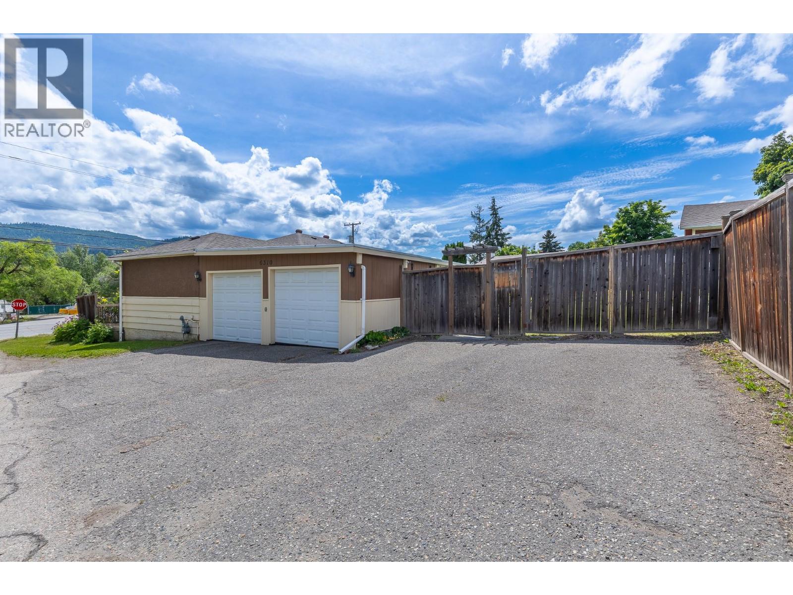 6310 Freeman Drive, Coldstream
