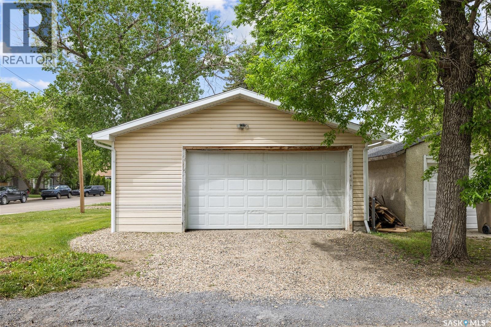 33 Merritt CRESCENT - 16