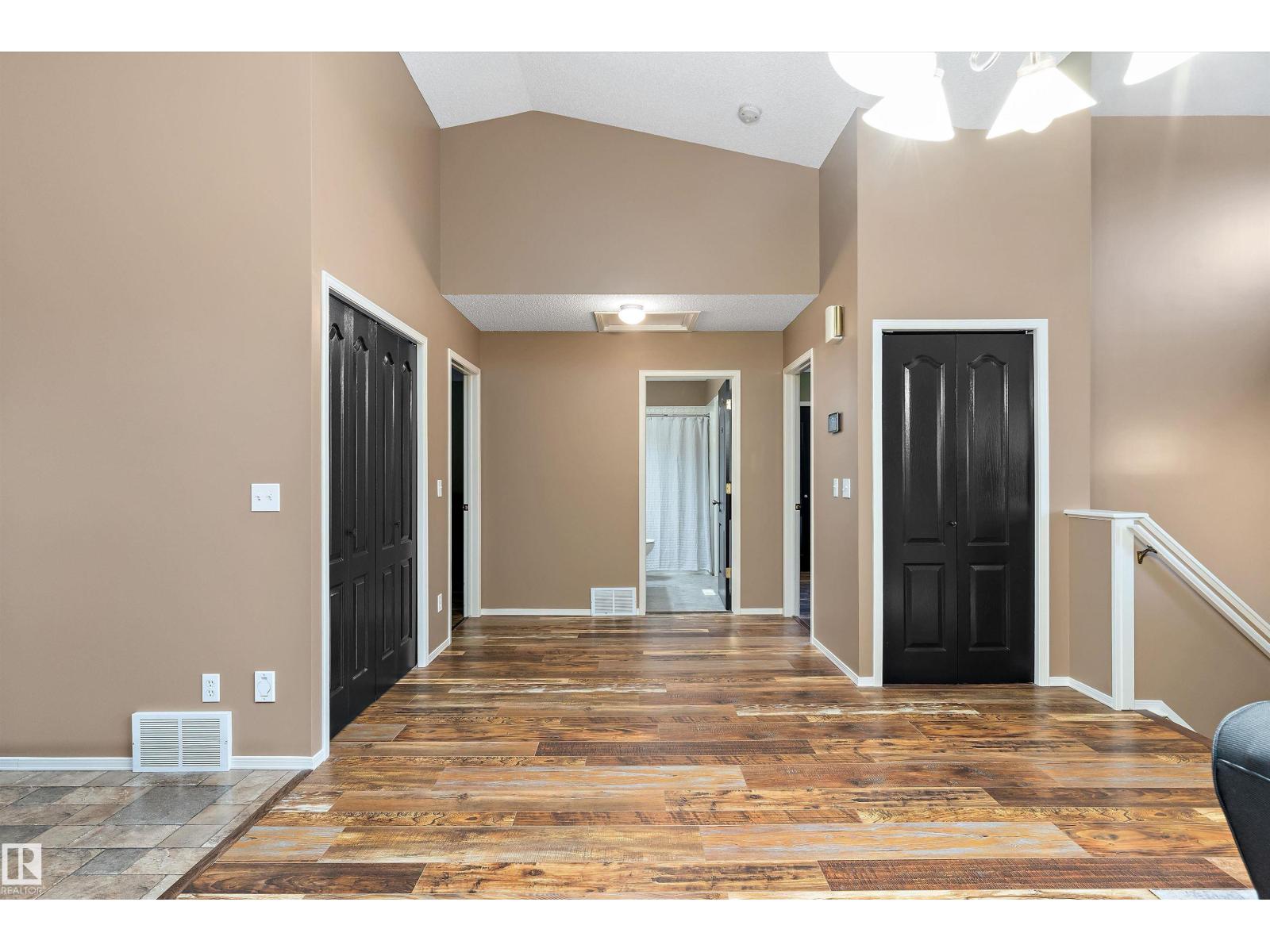 12811 161 AV NW - 20