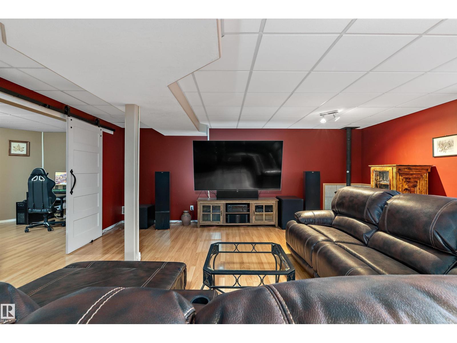 12811 161 AV NW - 21