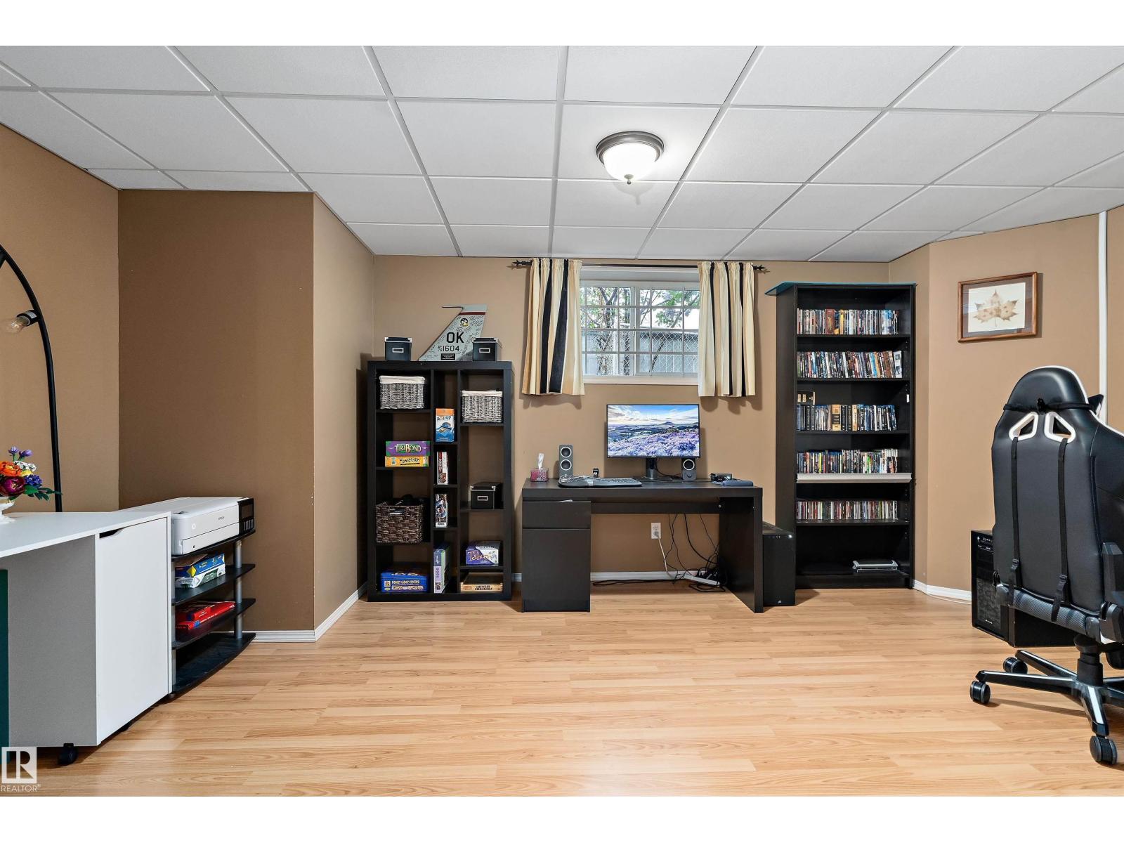 12811 161 AV NW - 30