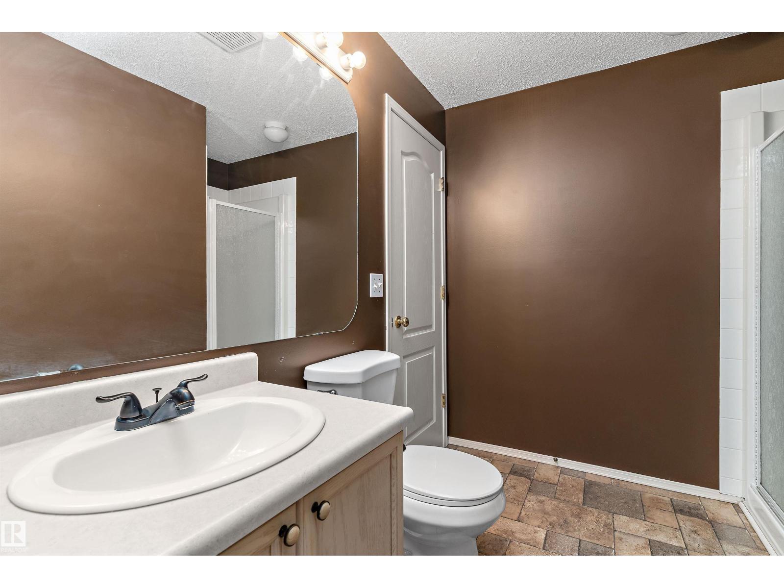 12811 161 AV NW - 34