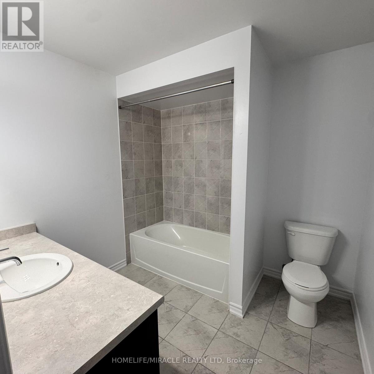 166 SEELEY AVENUE - 25