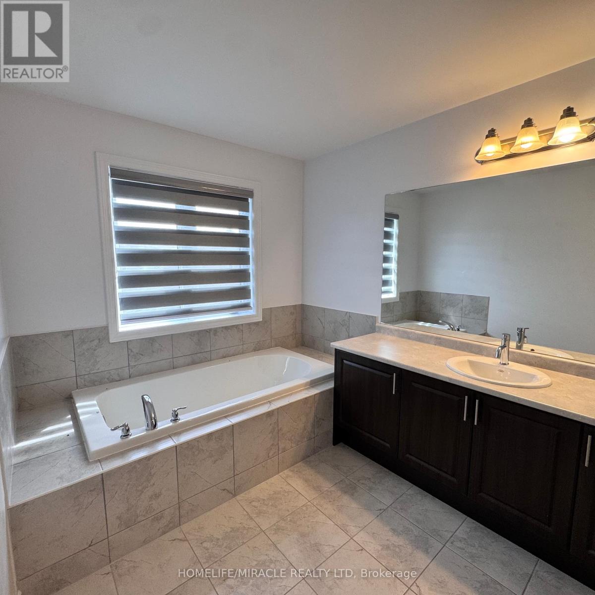 166 SEELEY AVENUE - 31