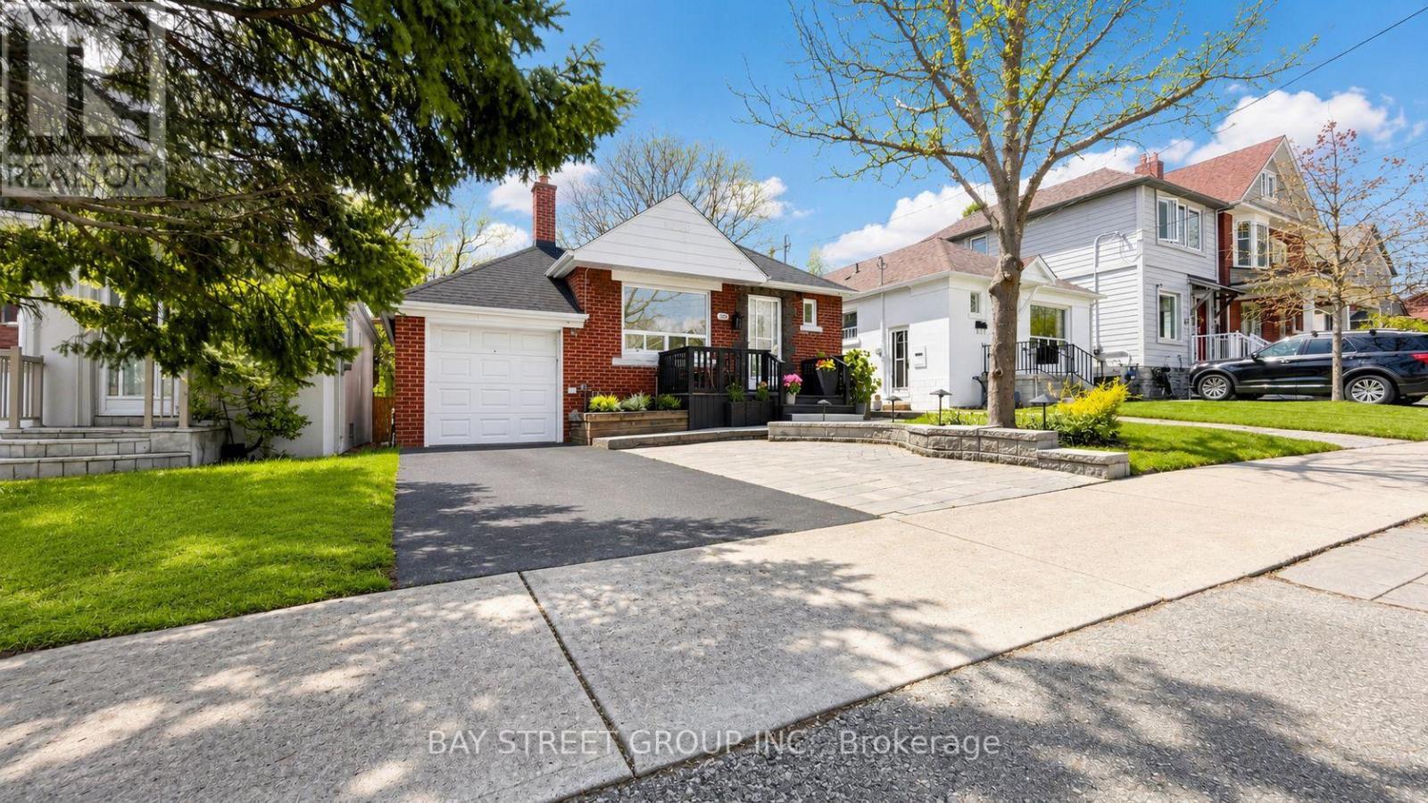 58 ALBERT AVENUE - 1