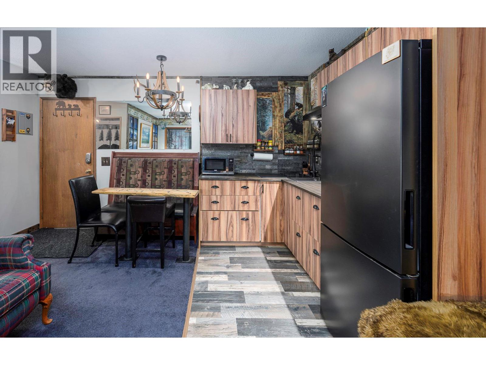 #305 20 Kettleview Road - 26