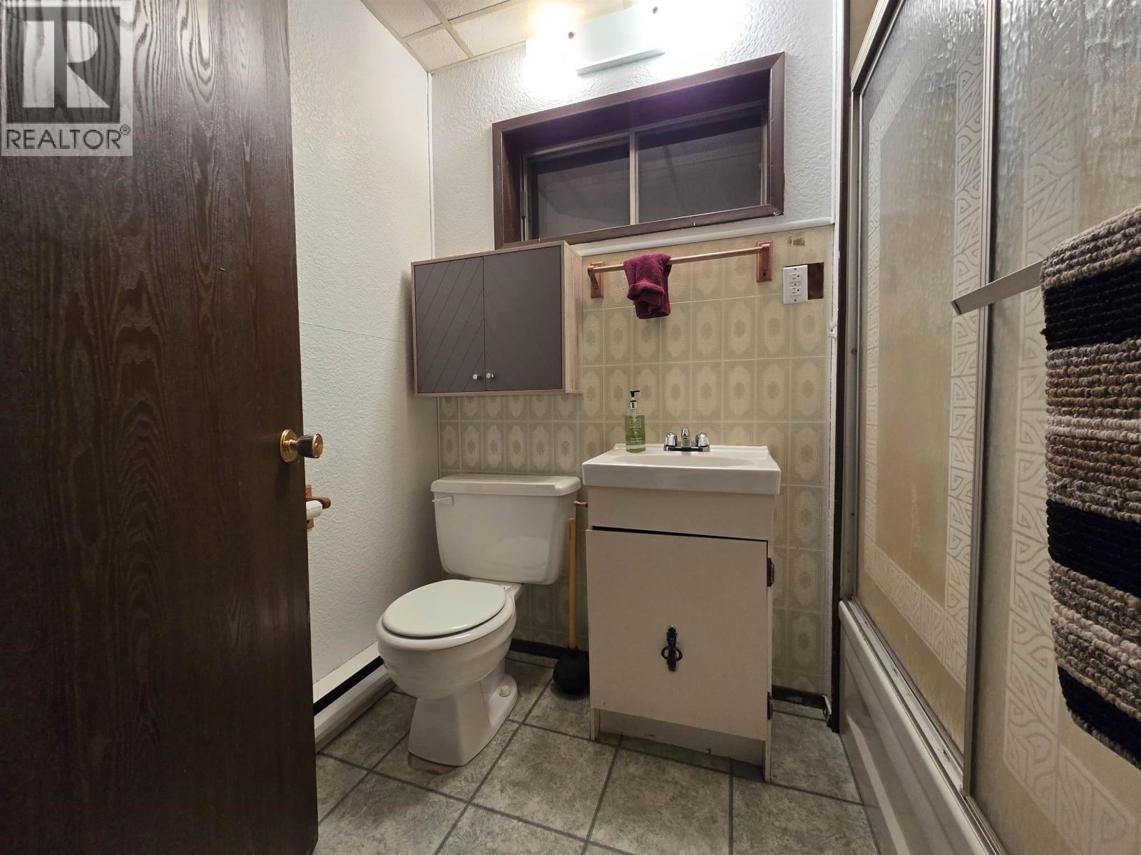 1355 7TH AVENUE - 10