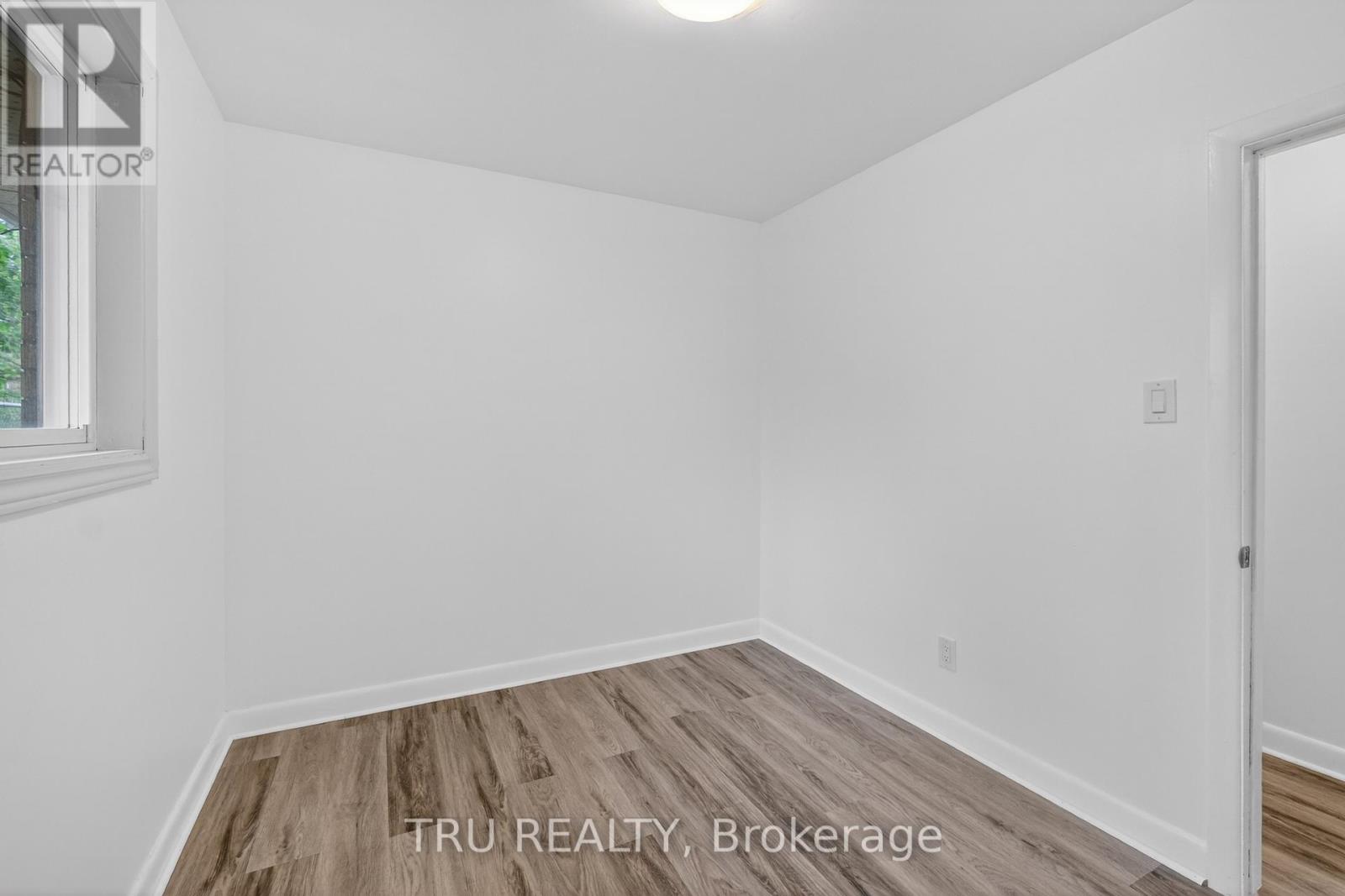 3 Bed, 1 Bath House for Rent in Ottawa – A – 1889 RUSSELL ROAD, Ottawa – MLS# X13237584 - Image 18
