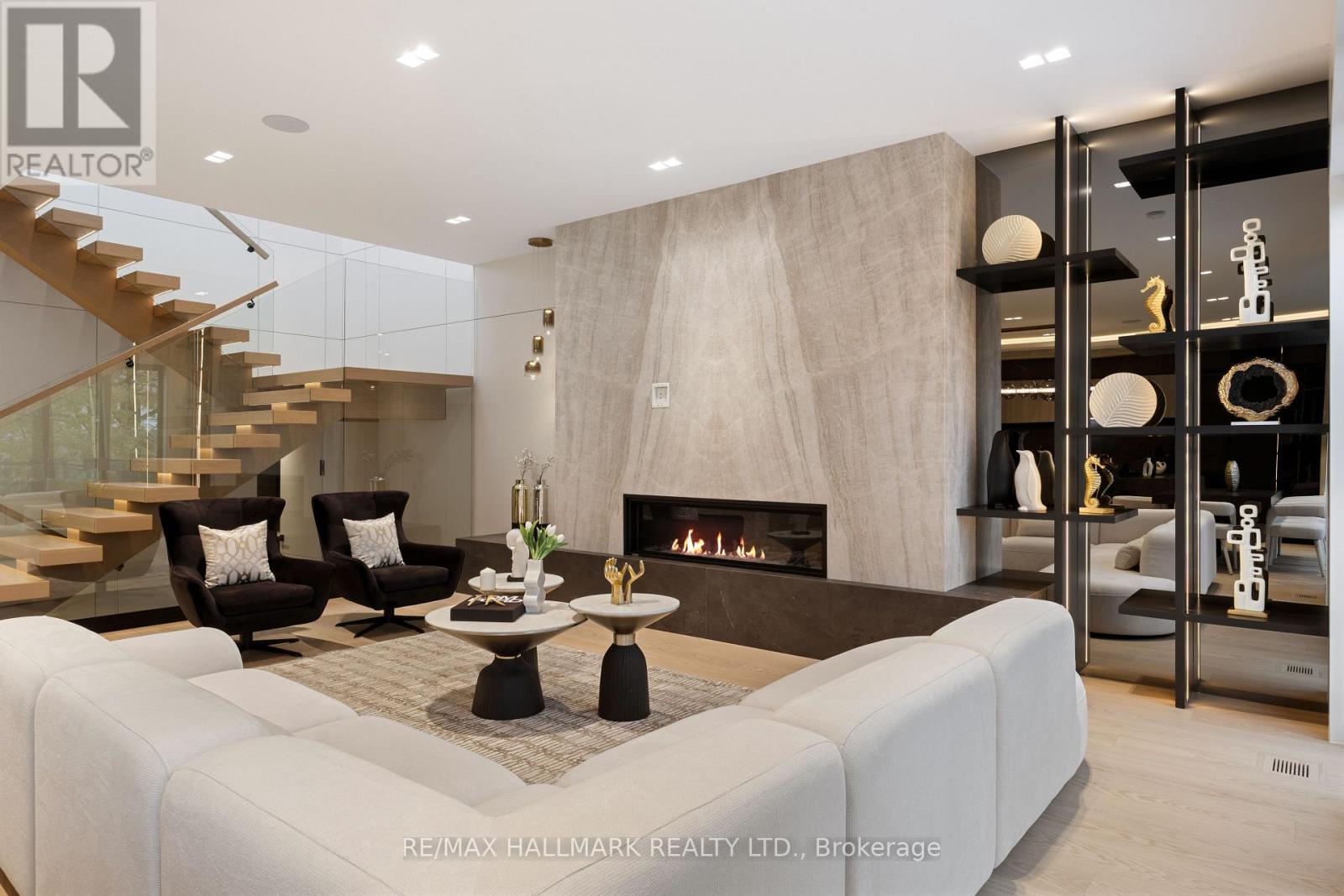 652 BEDFORD PARK AVENUE - 16