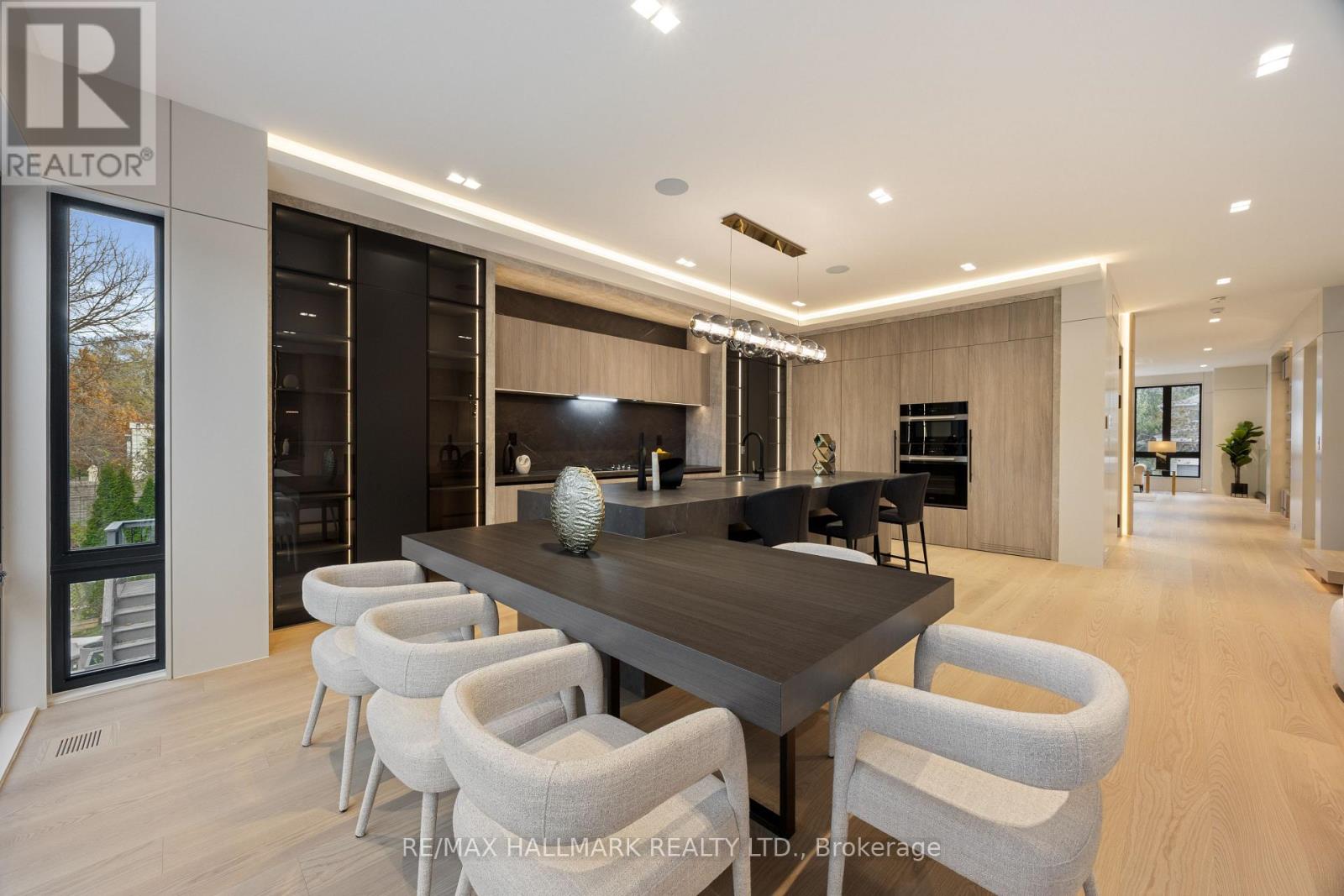 652 BEDFORD PARK AVENUE - 17