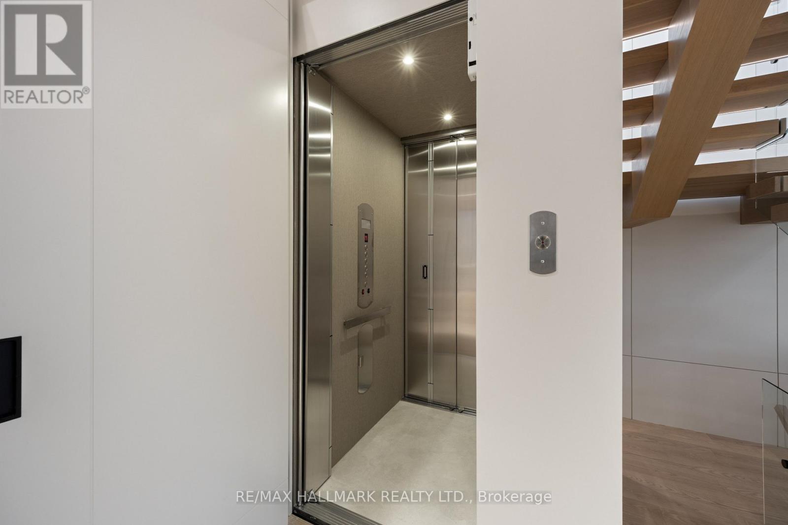 652 BEDFORD PARK AVENUE - 21