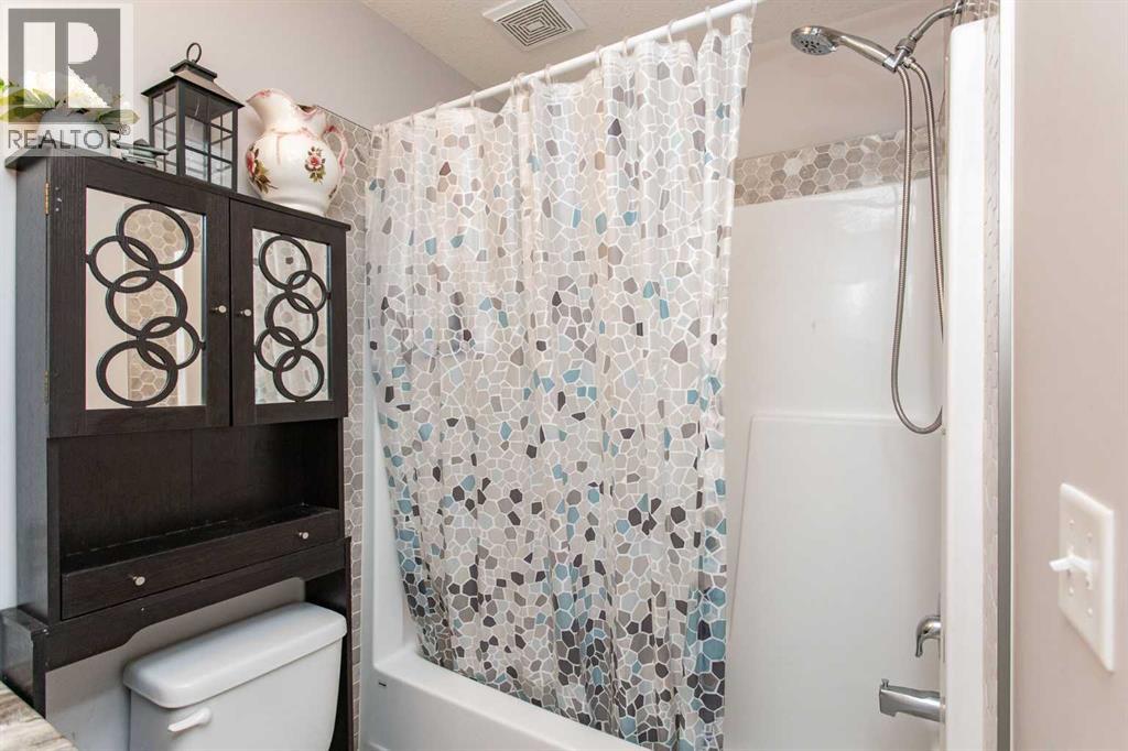 242 Viscount Drive - 15