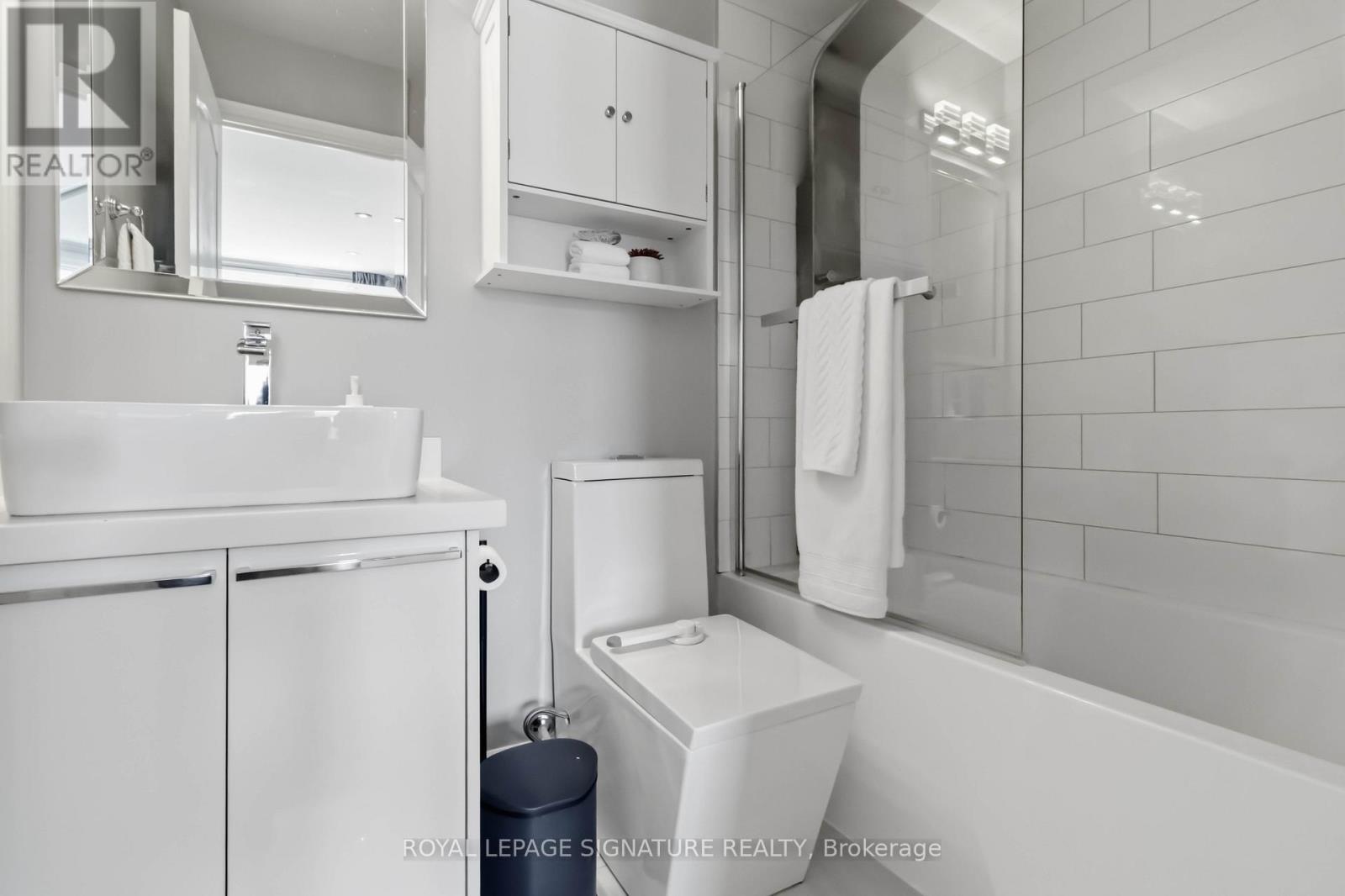 #2606 12 SUDBURY STREET - 26