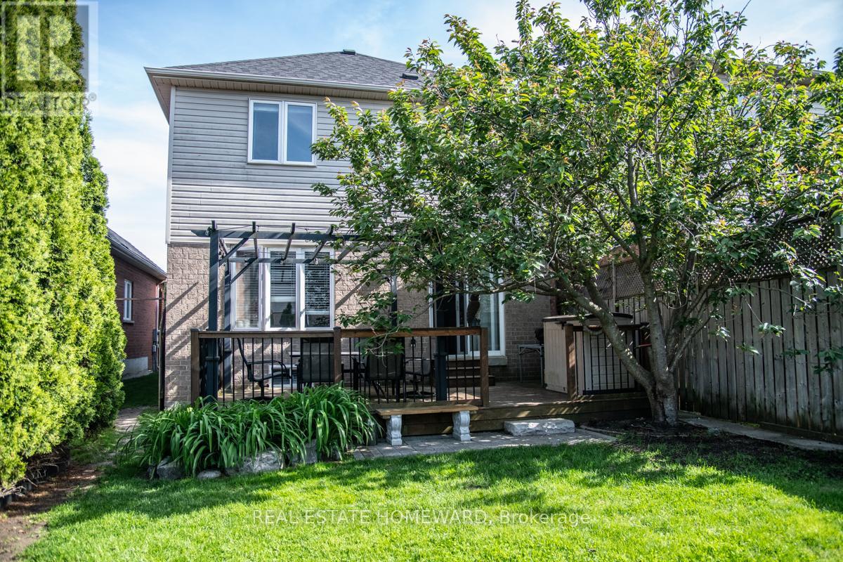 161 HUTTON PLACE - 28