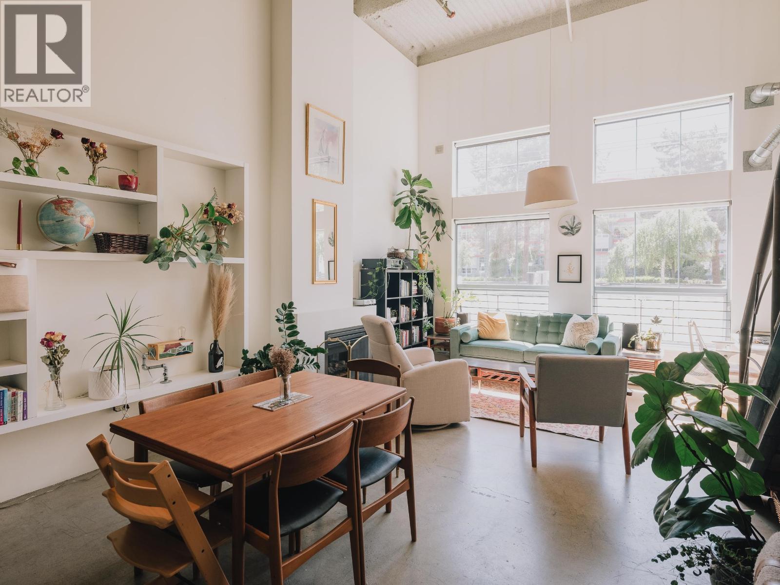 314 336 E 1ST AVENUE, Vancouver