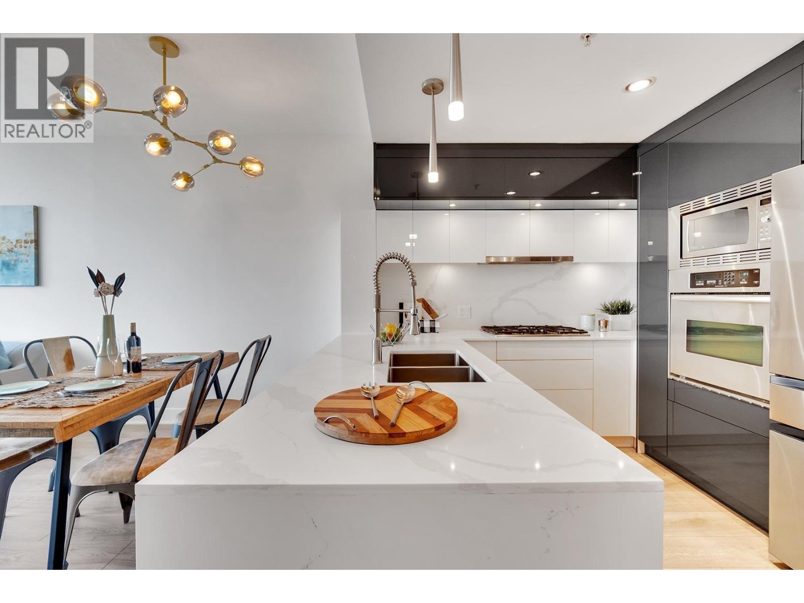 1 Bed, 1 Bath Apartment for Rent in Burnaby – 2601 7088 18TH AVENUE, Burnaby – MLS# R3131958 - Image 3
