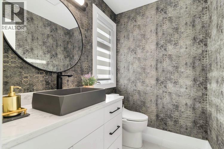 1012 AUGUSTA AVENUE, Burnaby