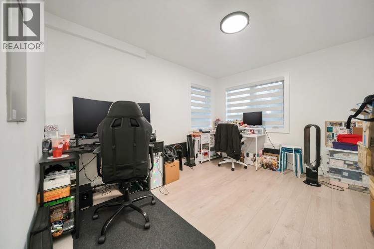 1012 AUGUSTA AVENUE, Burnaby