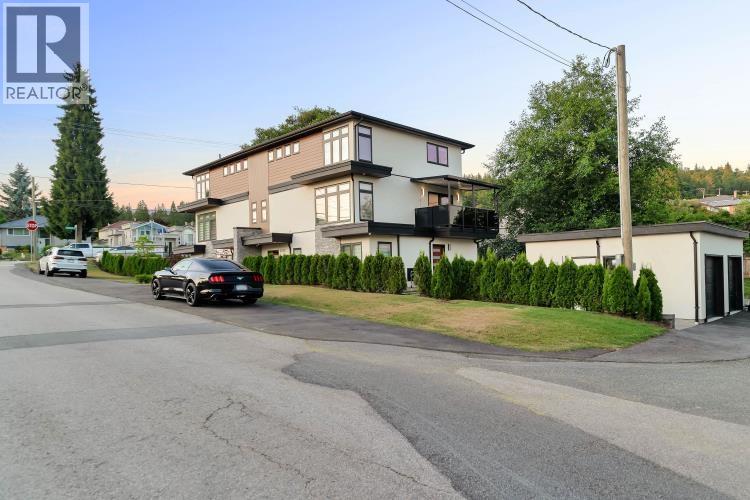 1012 AUGUSTA AVENUE, Burnaby