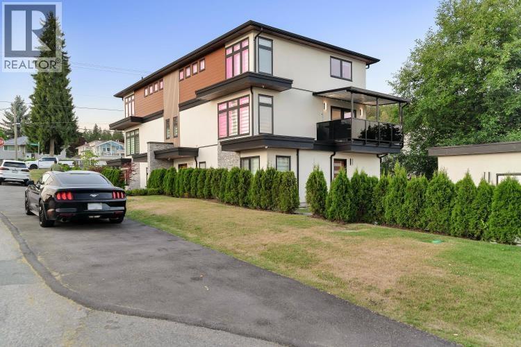 1012 AUGUSTA AVENUE, Burnaby