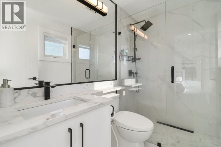 1010 AUGUSTA AVENUE, Burnaby
