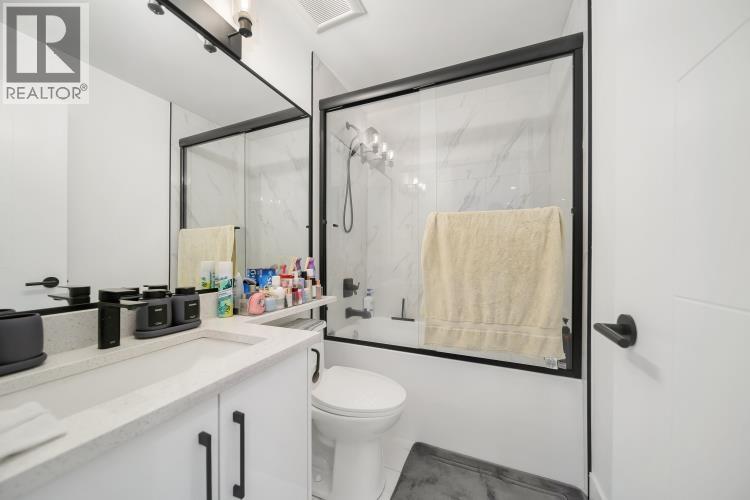 1012 AUGUSTA AVENUE, Burnaby