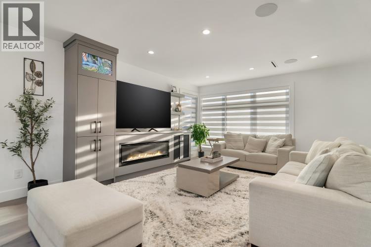 1012 AUGUSTA AVENUE, Burnaby