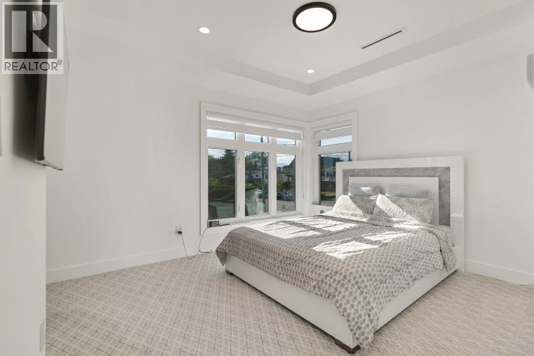 1010 AUGUSTA AVENUE, Burnaby
