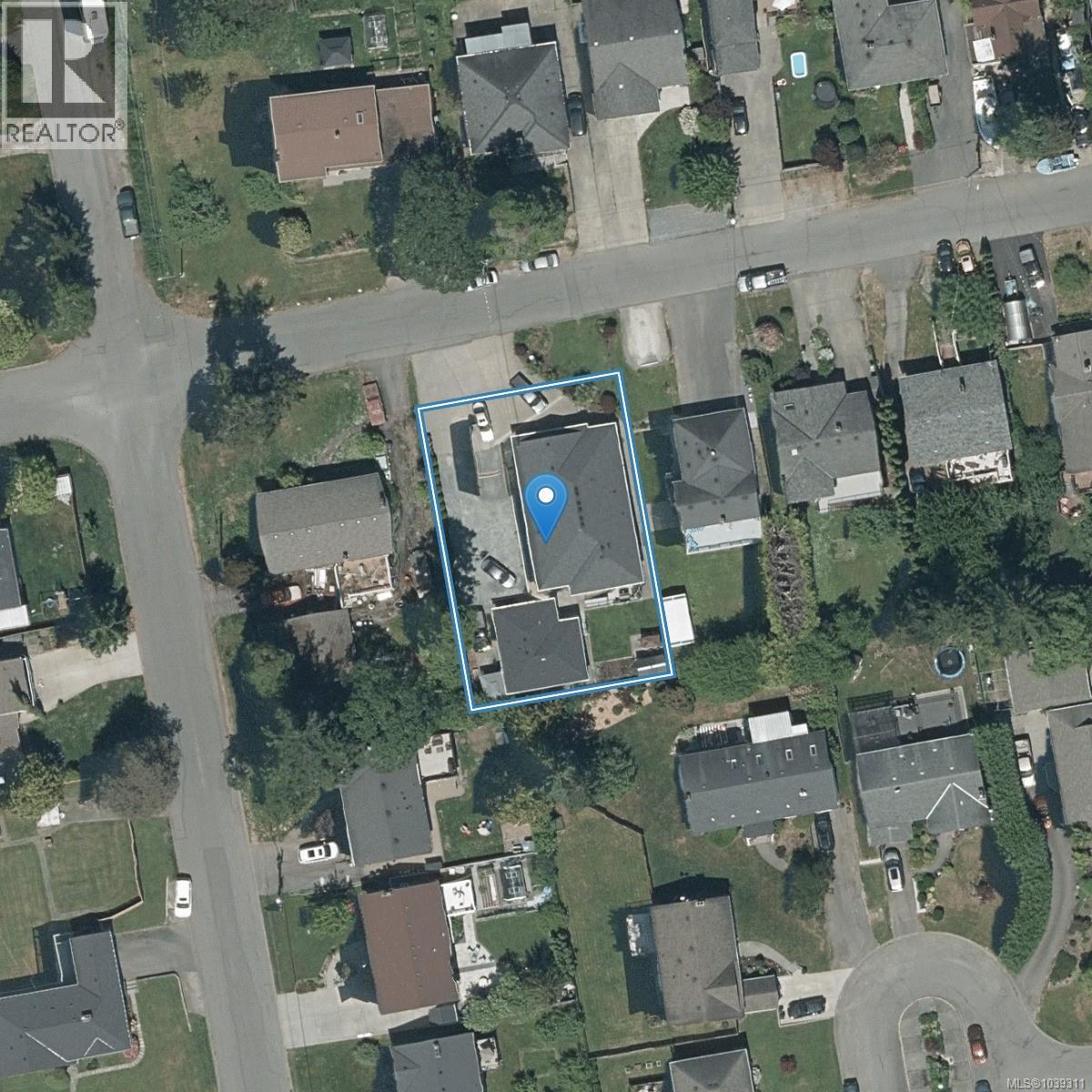 555 Leaside Ave - 58