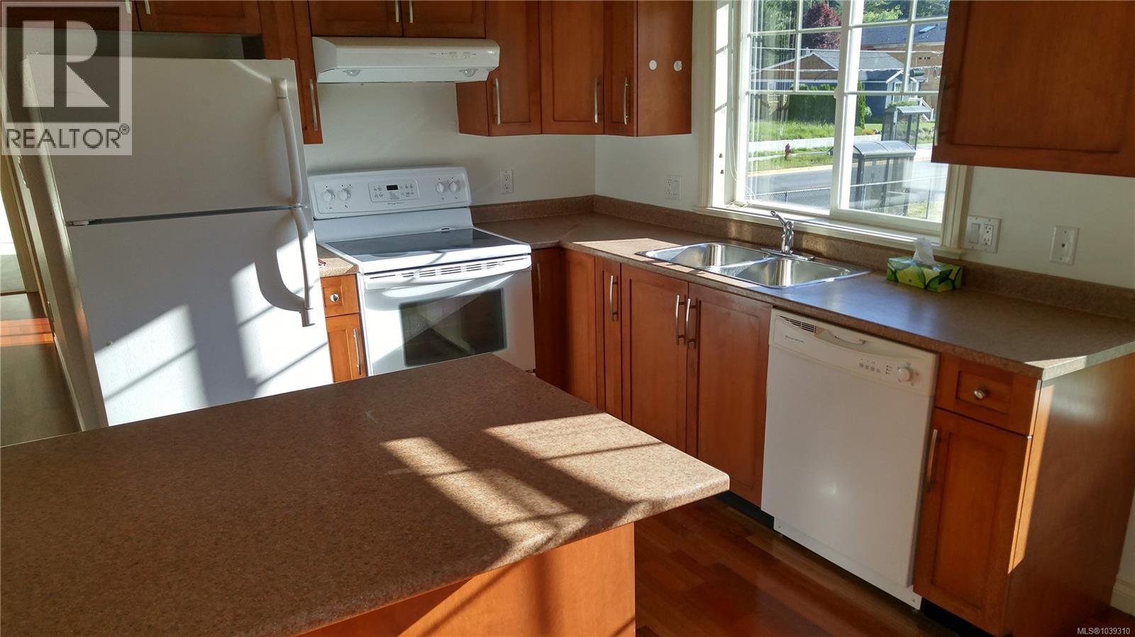 15 1182 Colville Road, Esquimalt