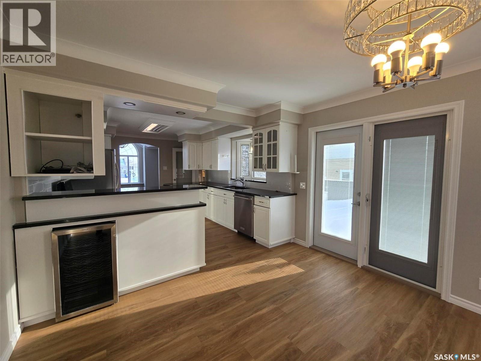 1010 Desmond STREET - 15
