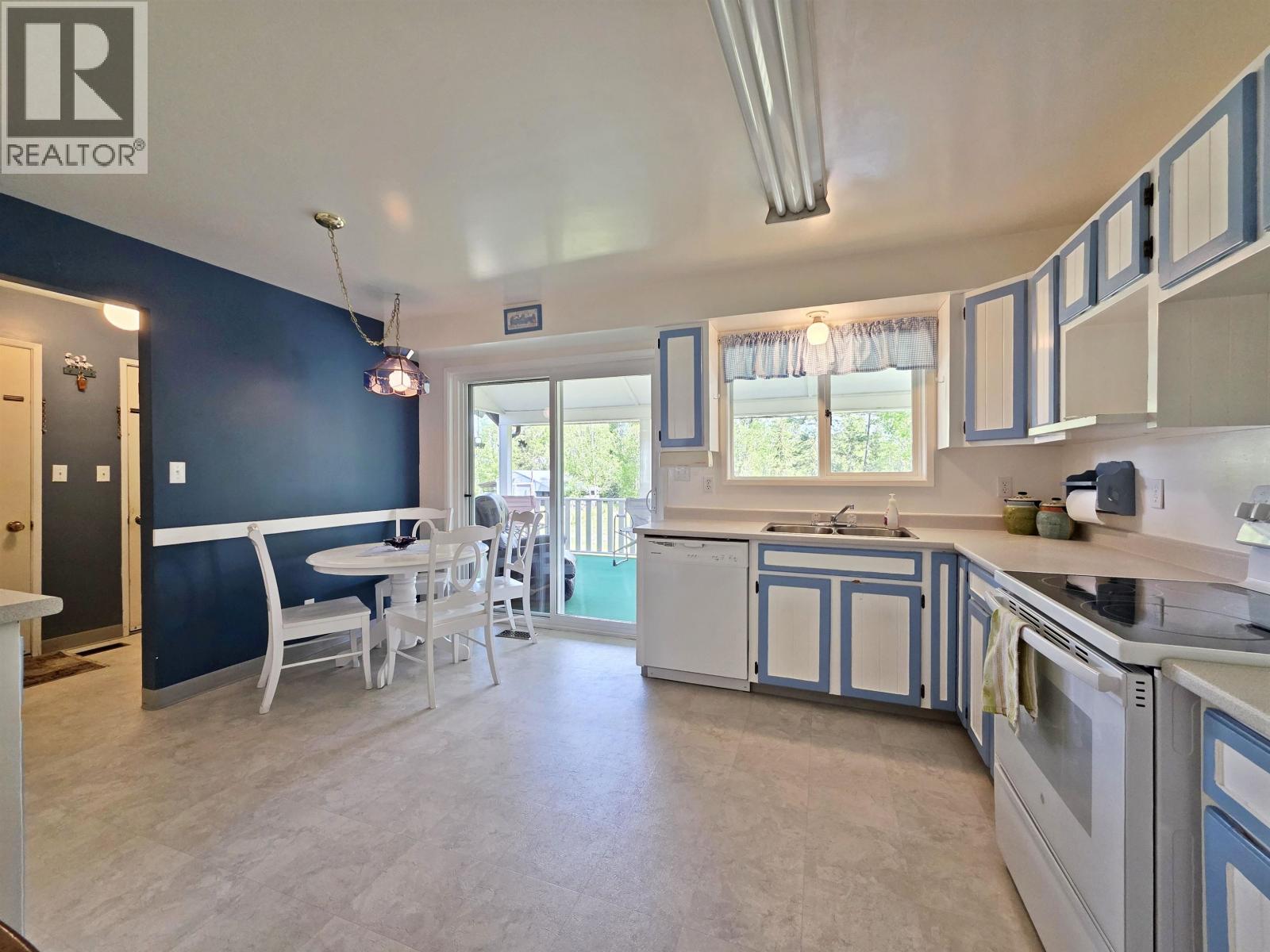 4667 LUND ROAD - Image 3