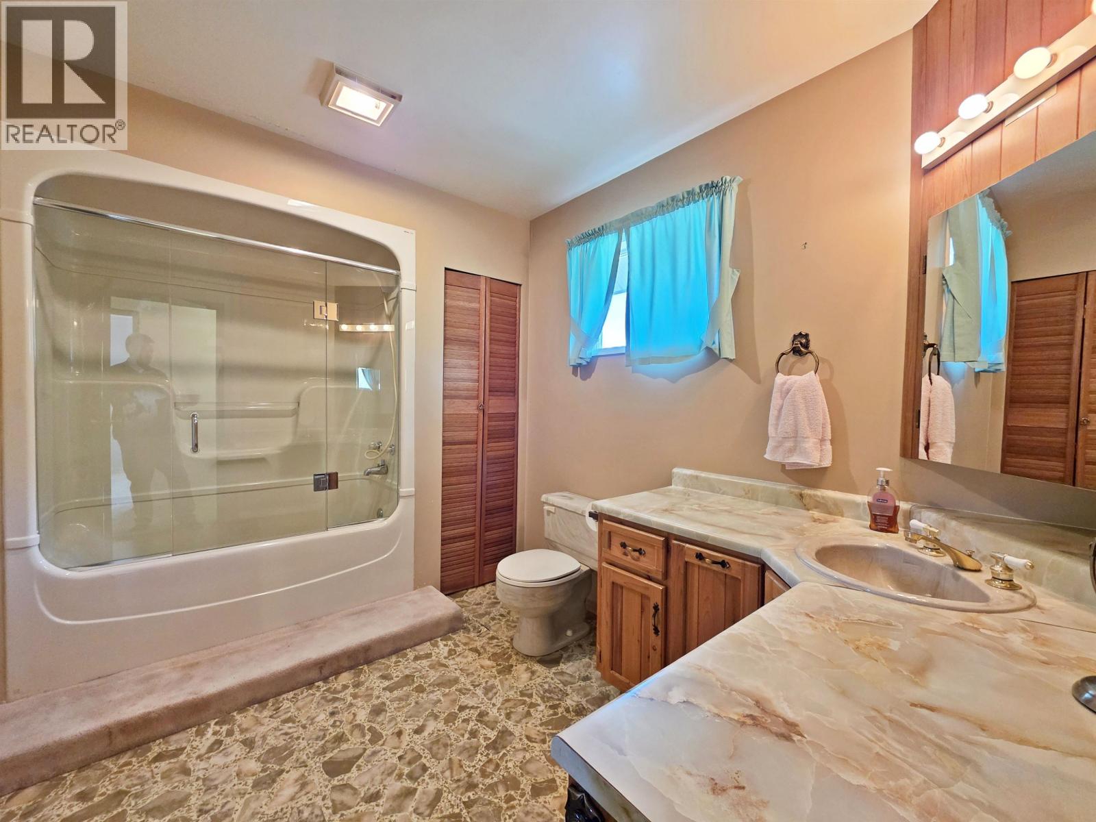 4667 LUND ROAD - 13