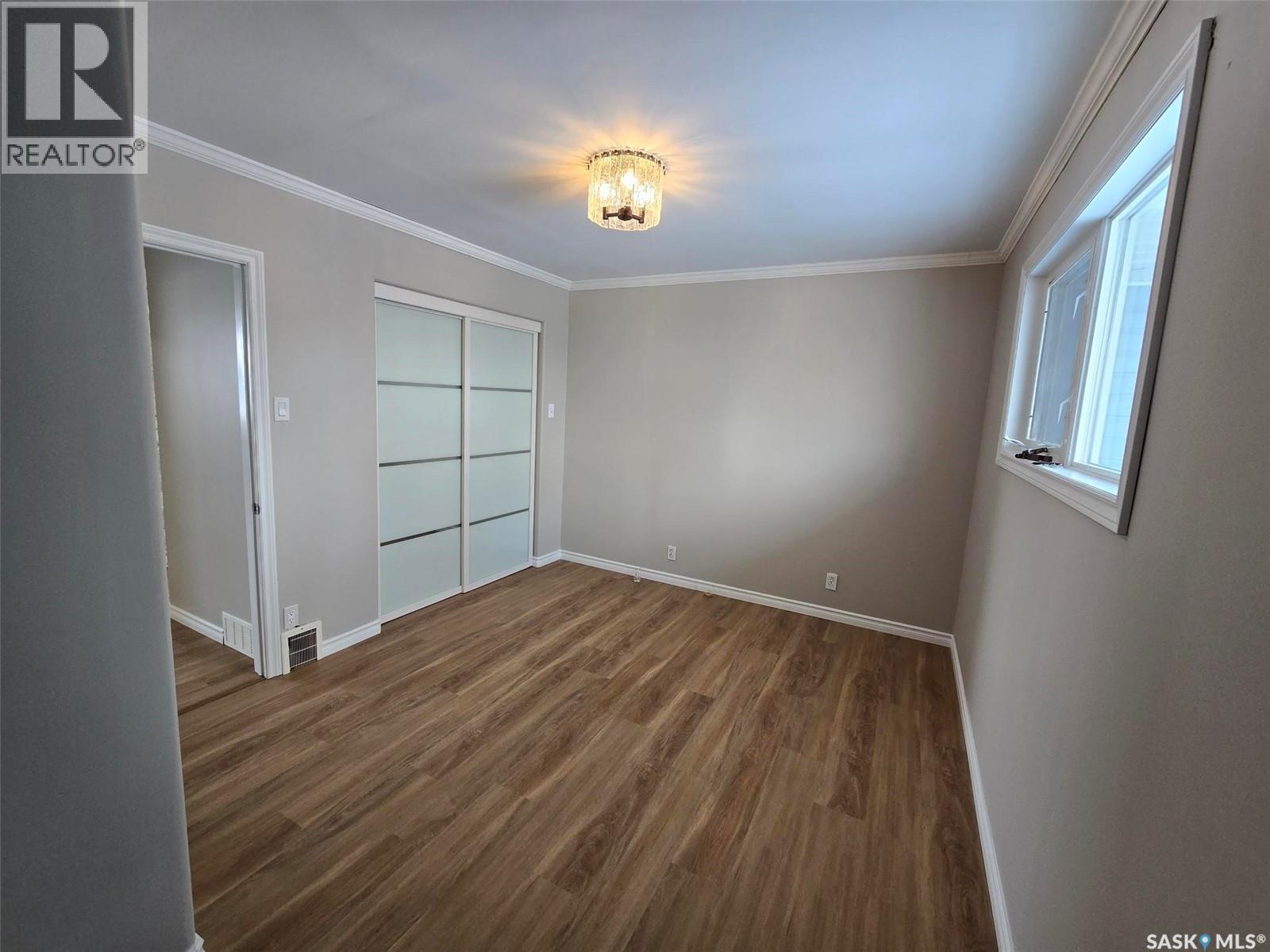 1010 Desmond STREET - 27