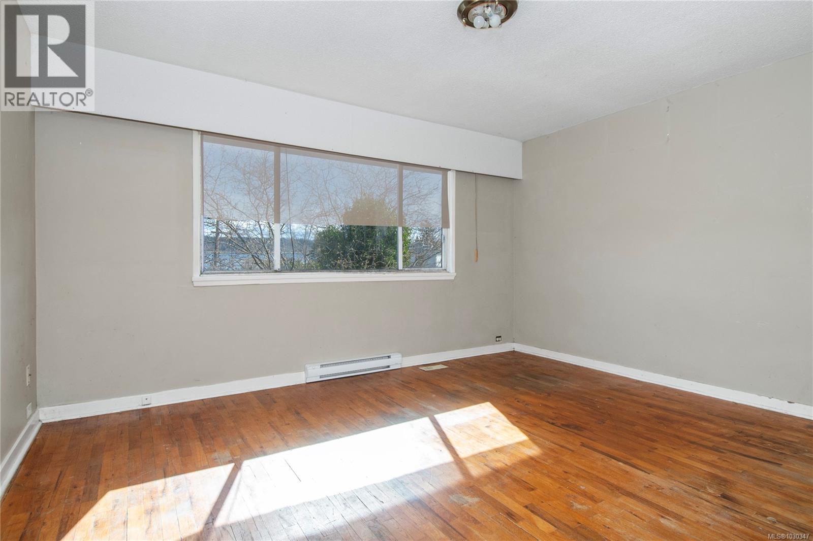 872 Birch St - 19