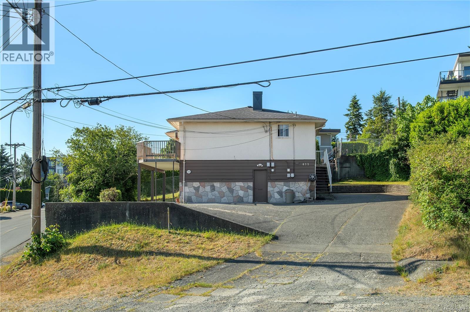 872 Birch St - 39