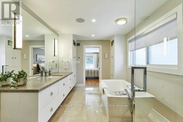 727 BARBADOS STREET - 30