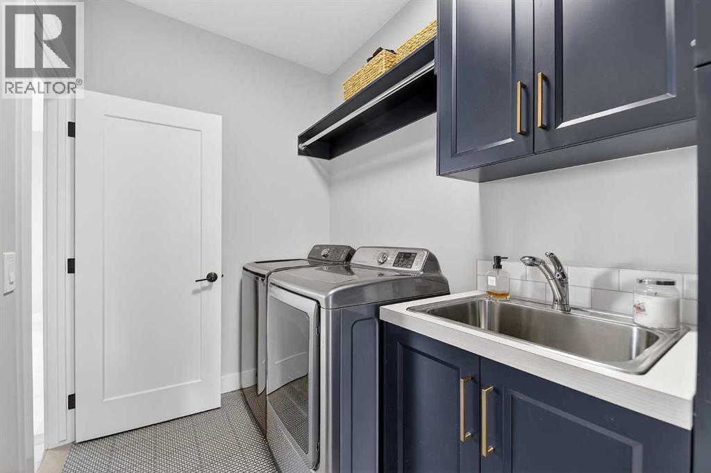 125 Cranbrook Heights SE - 30