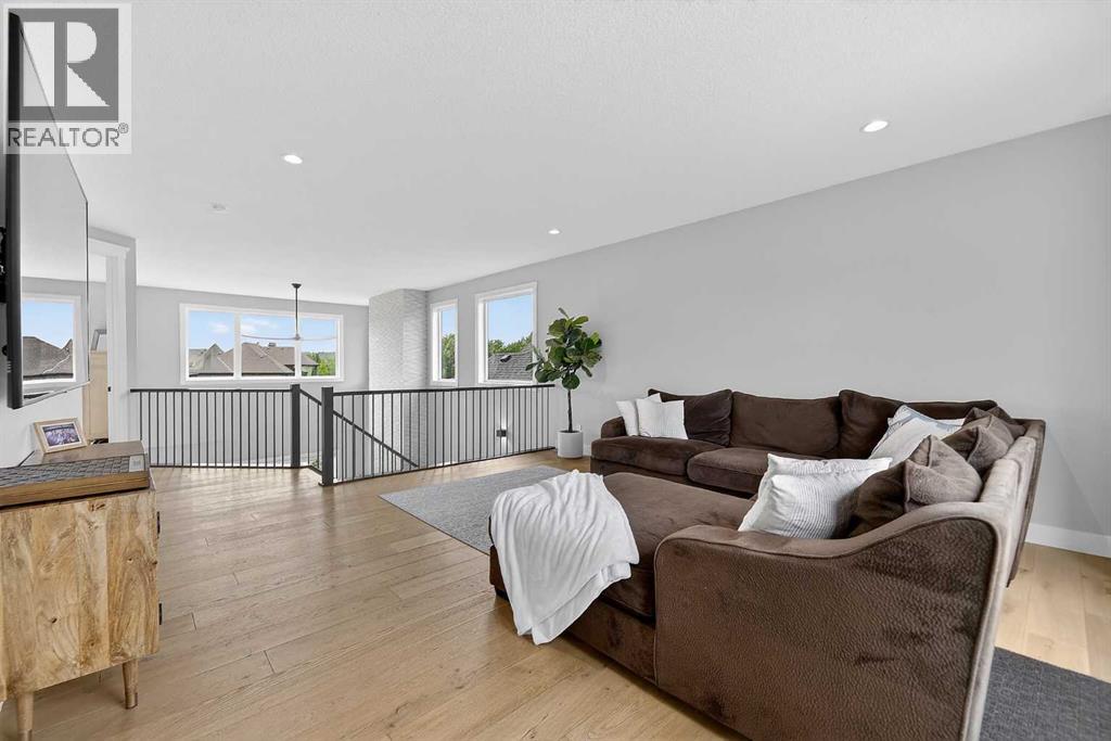 125 Cranbrook Heights SE - 29