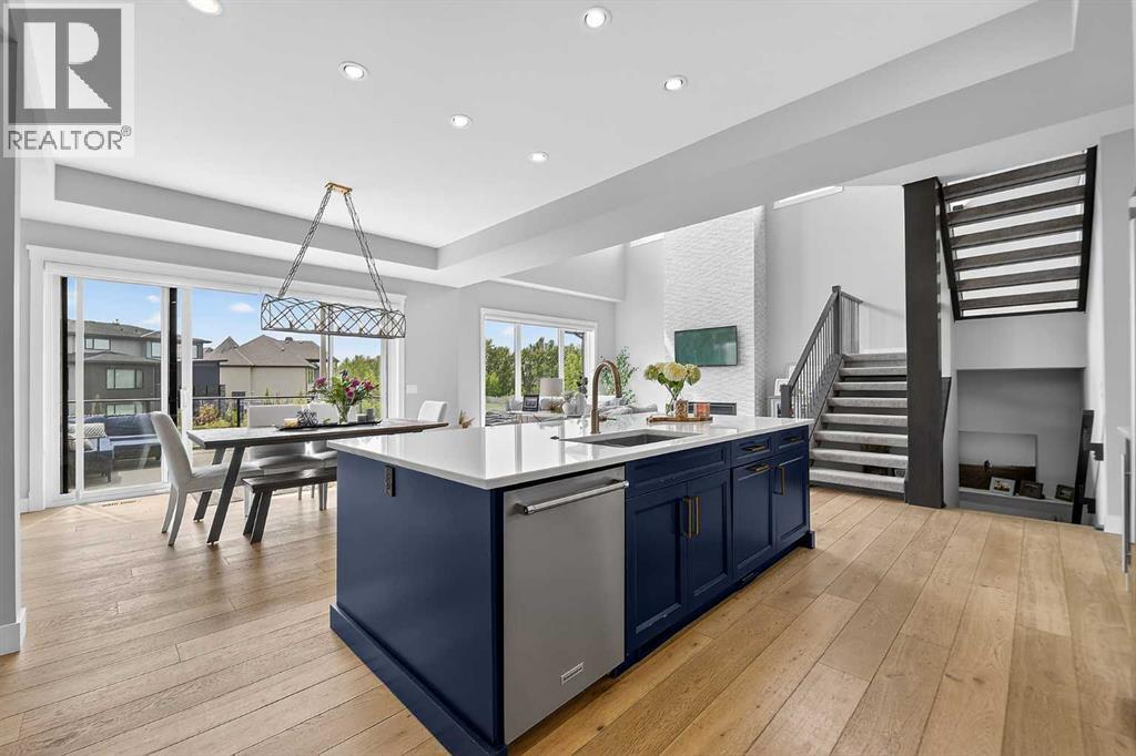 125 Cranbrook Heights SE - 13