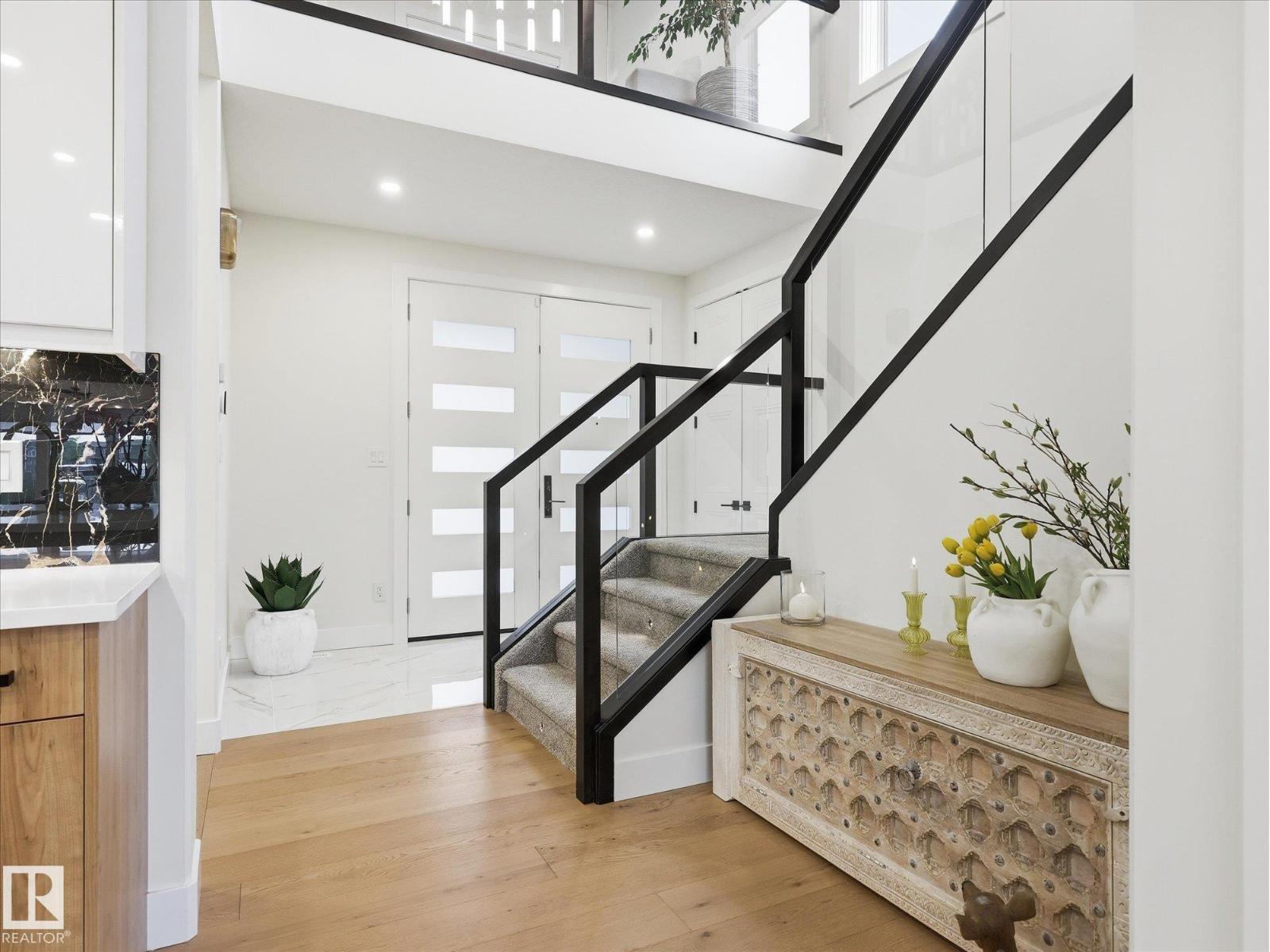 8182 222A ST NW - 10