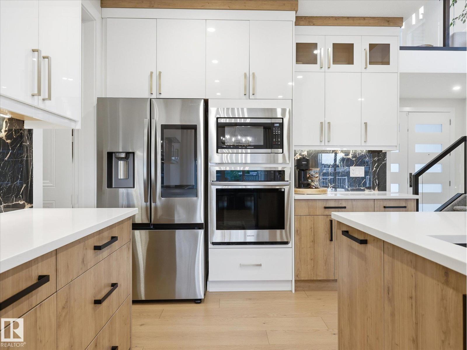8182 222A ST NW - 12
