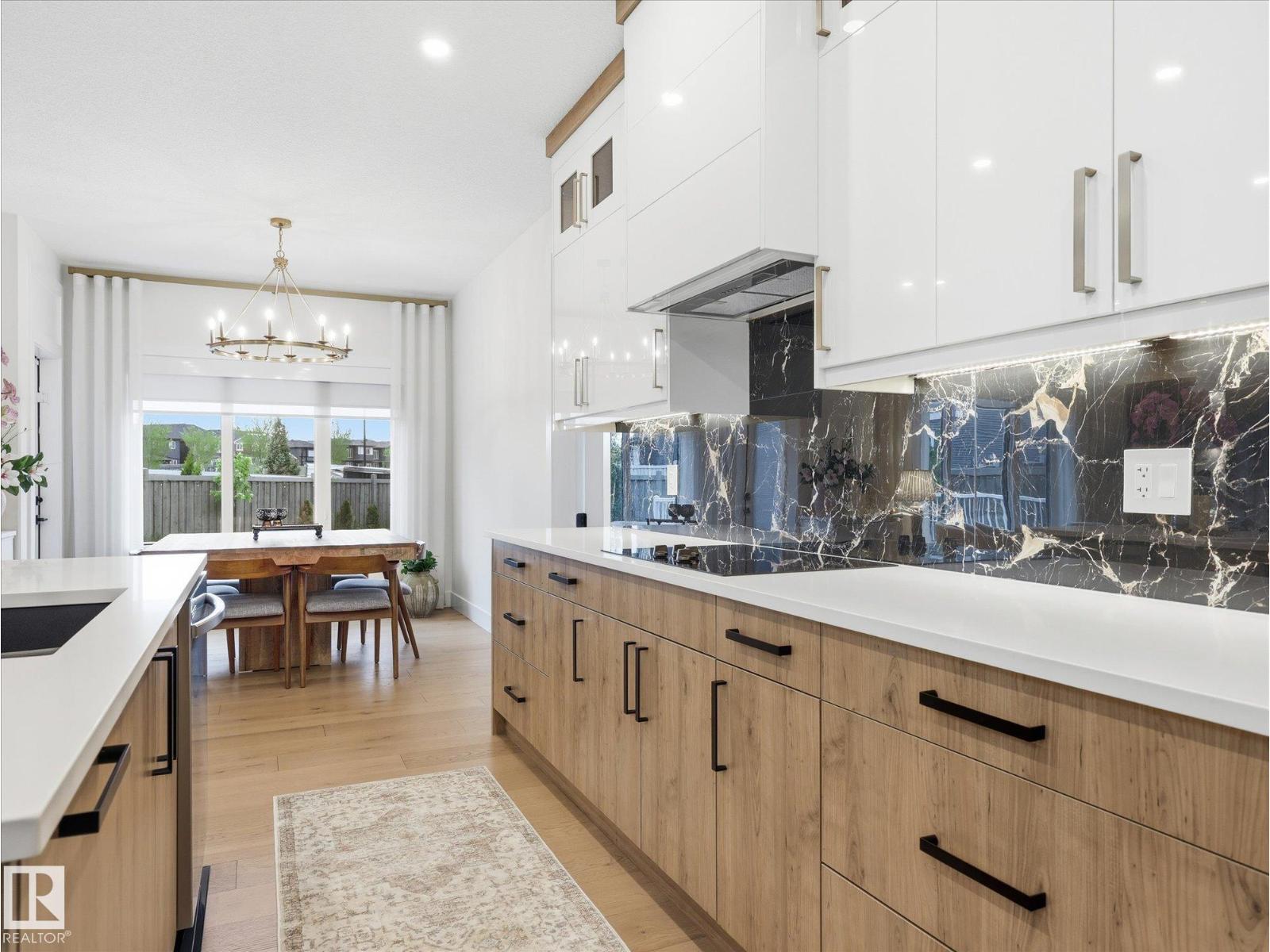 8182 222A ST NW - 15