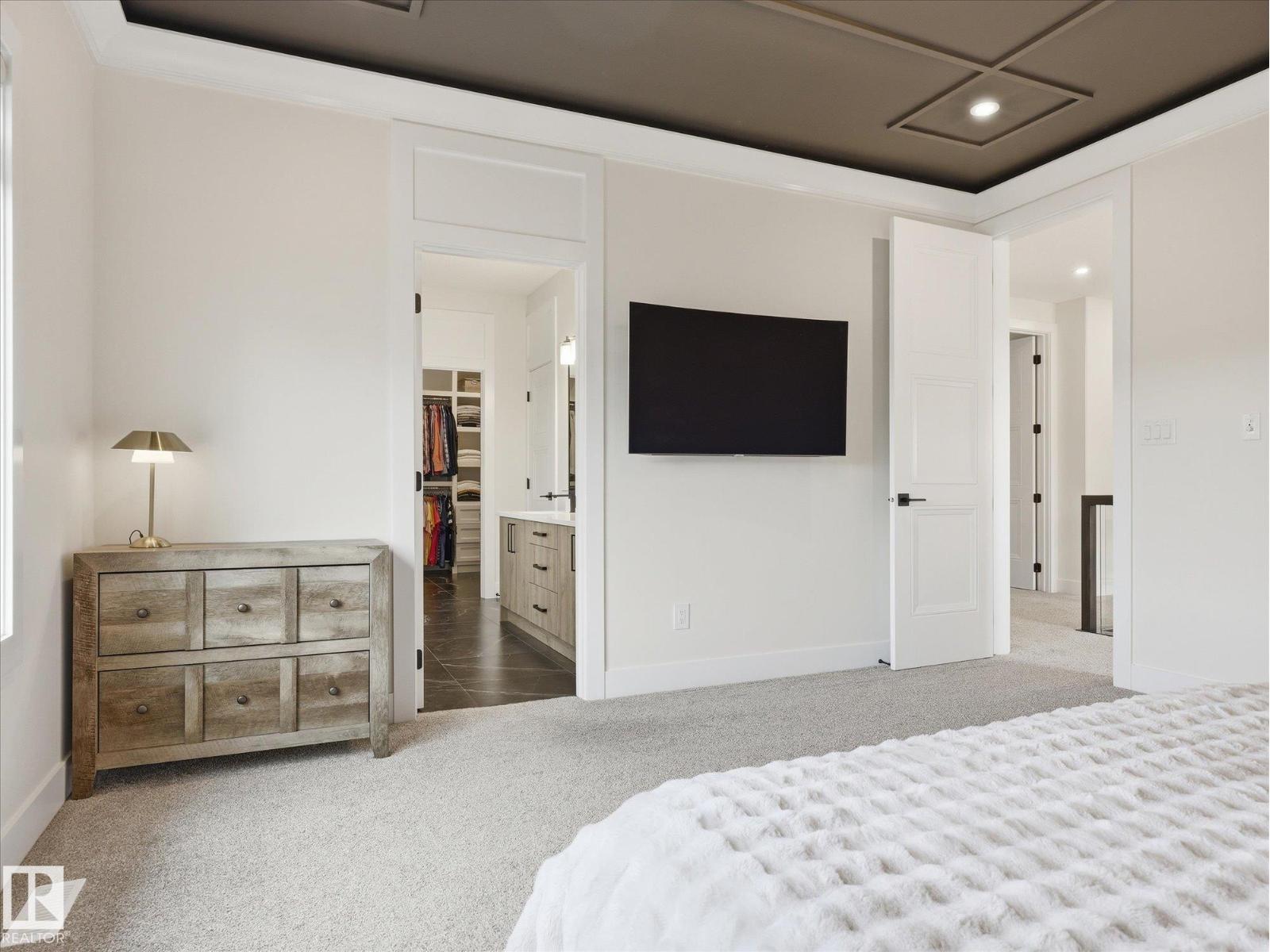 8182 222A ST NW - 35