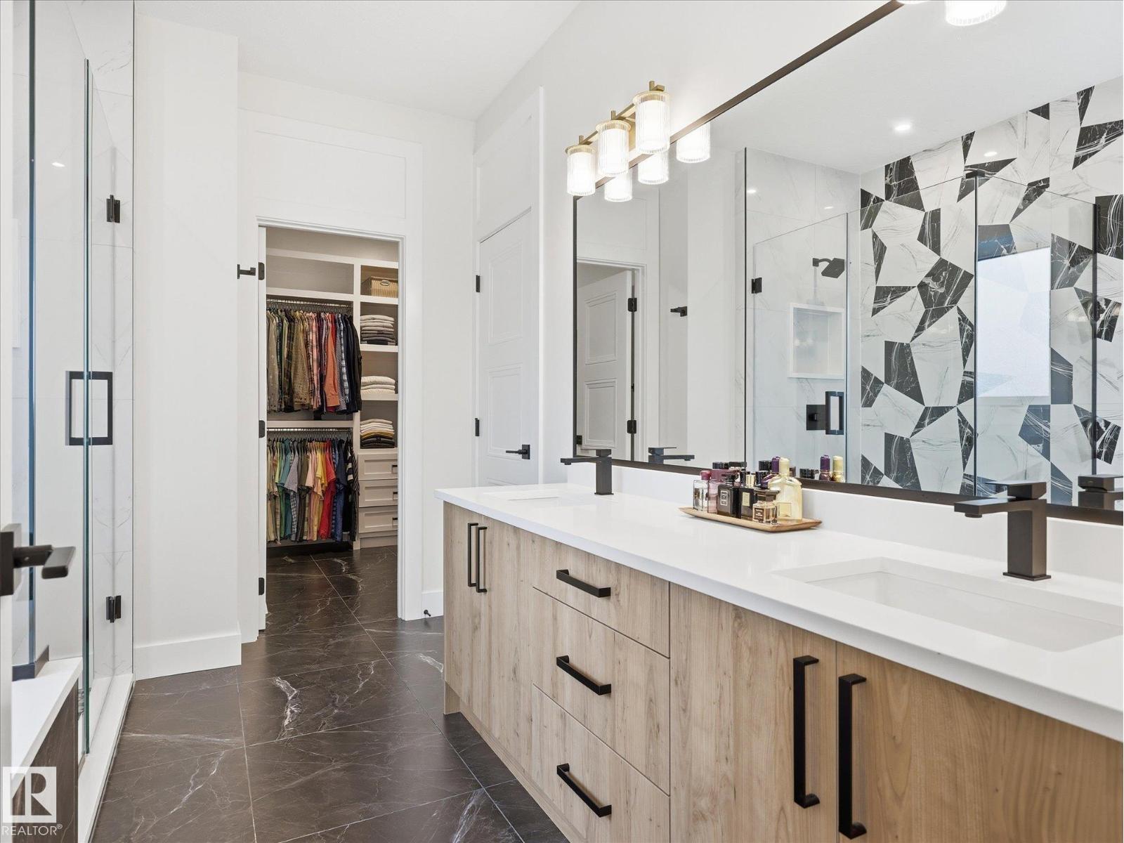 8182 222A ST NW - 36