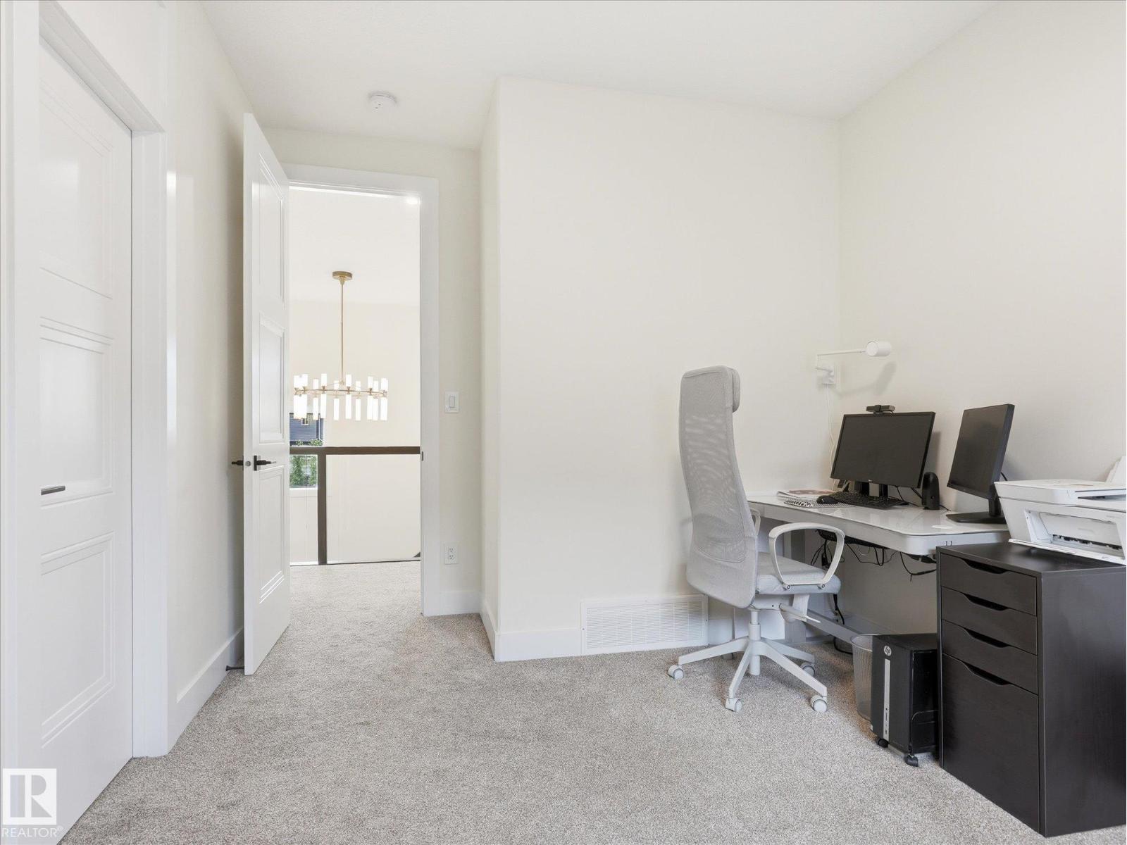 8182 222A ST NW - 40