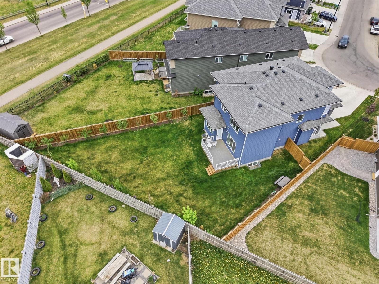 8182 222A ST NW - 53